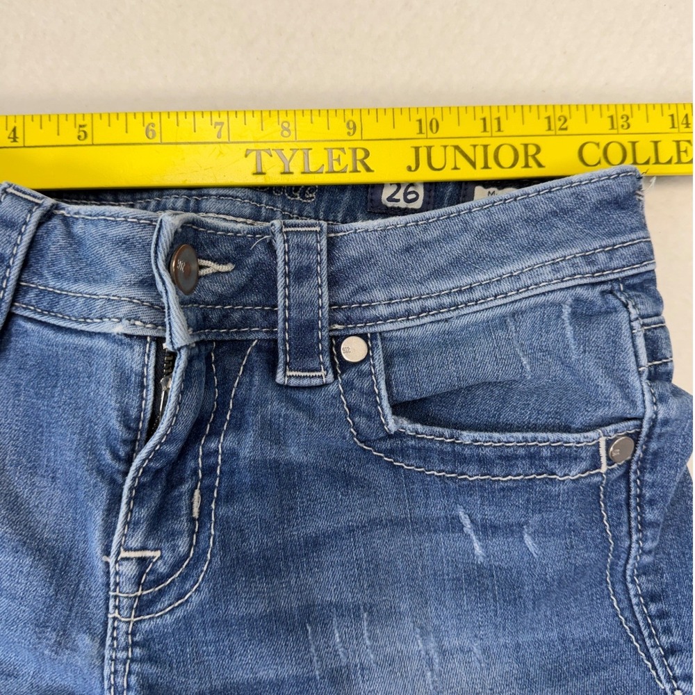 Miss Me Mid-Rise Skinny Jeans 26 Medium Wash Distressed Ripped Frayed Hem Denim - Picture 5 of 12